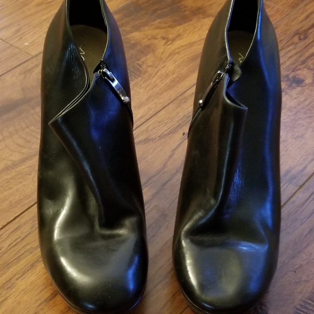 New Via Spiga bootie